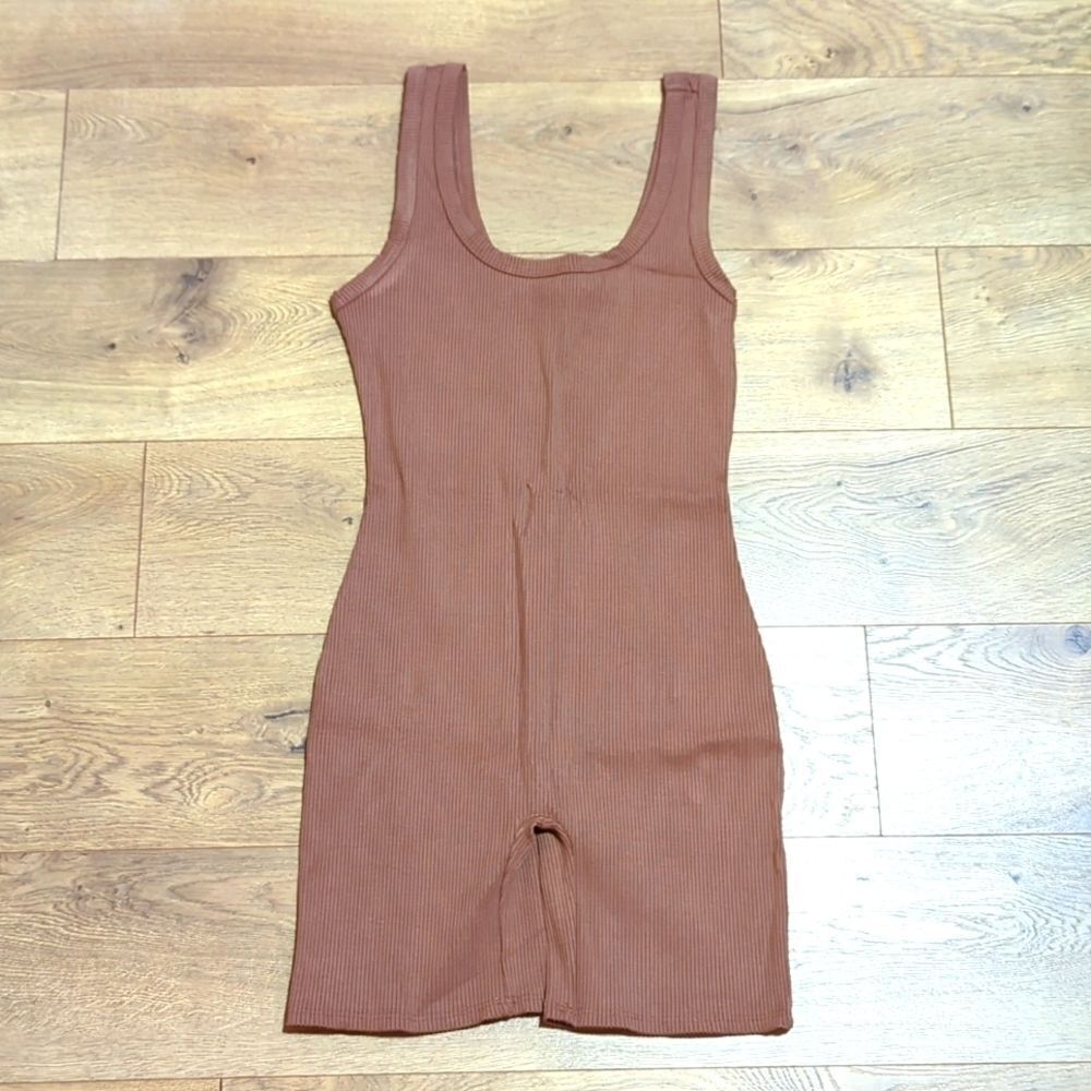 Miss Lola Sleeveless Unitard Romper Cafe Mocha L NWOT